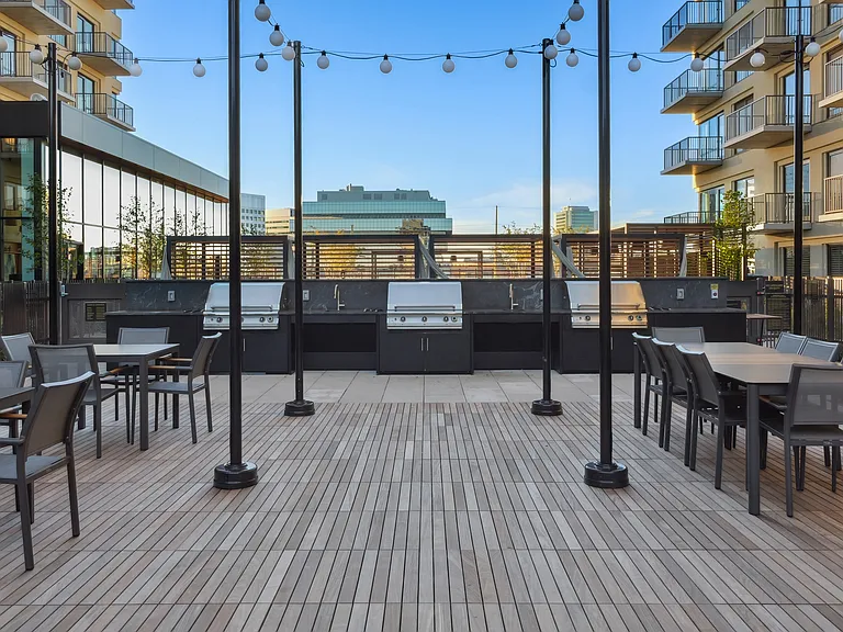 18 Dock Apartments — Photo 52