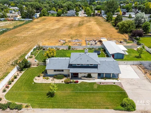 2615 Dorman Ave, Caldwell, ID 83605
