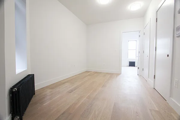 Rented by Nooklyn NYC LLC | media 10