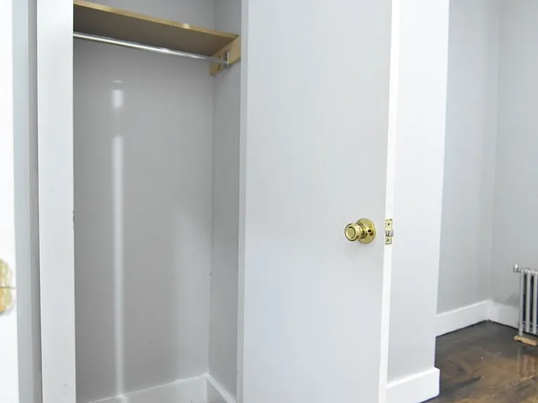480 Concord Ave #4K — Photo 9