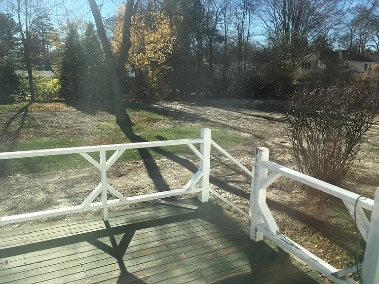 87 Billings St — Photo 9