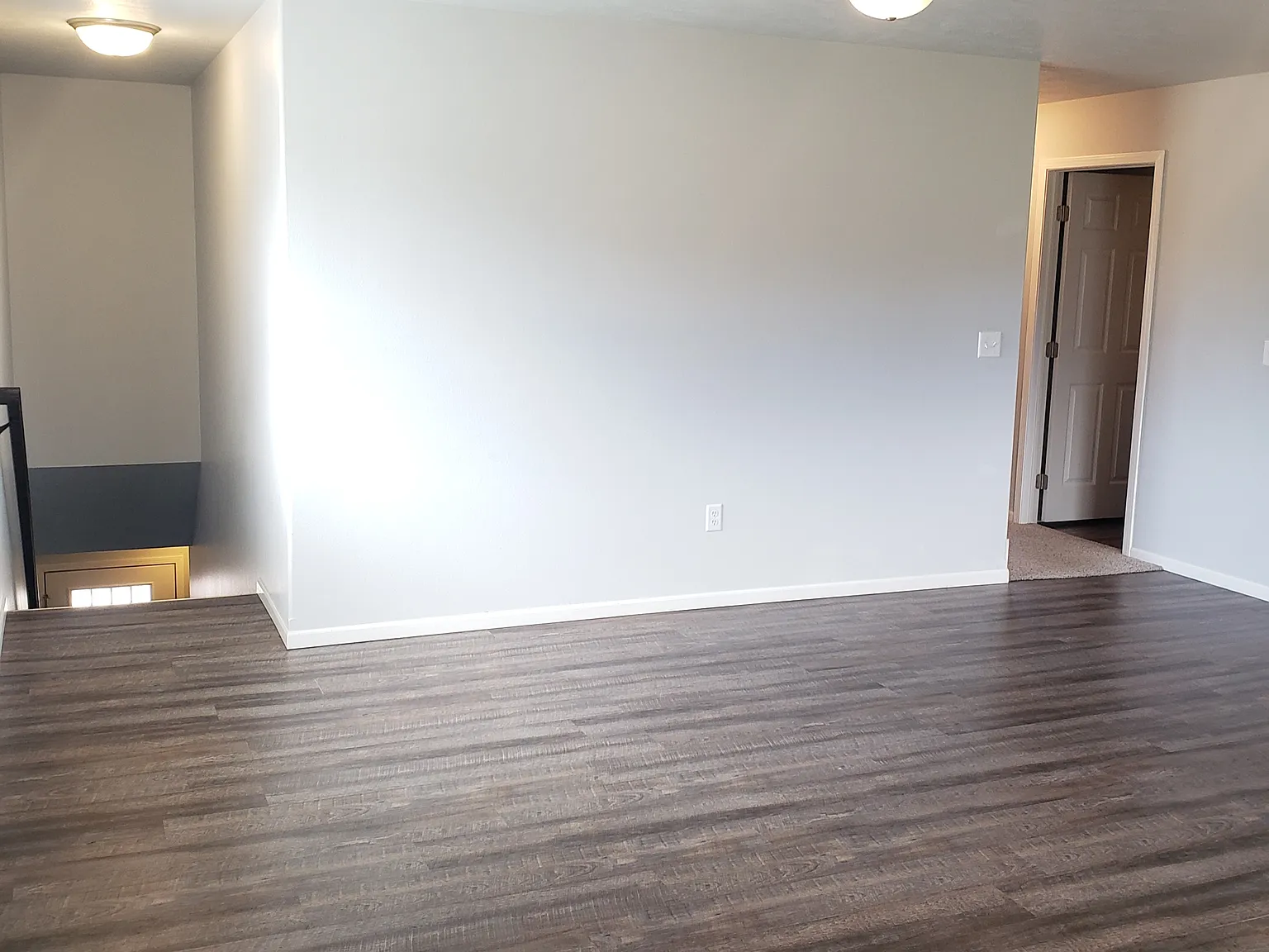 412 North Sioux Boulevard - 12 — Photo 3