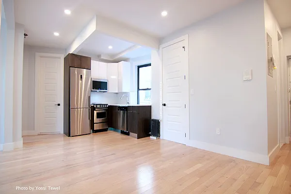 Rented by Compass | media 15