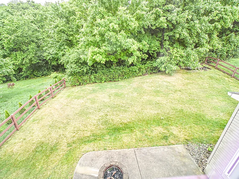 8453 Forest Valley Dr — Photo 55