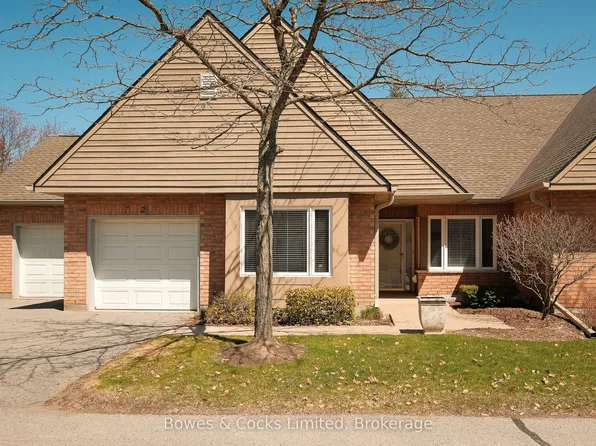 1850 Cherryhill Rd #2, Peterborough, ON K9K 2E3