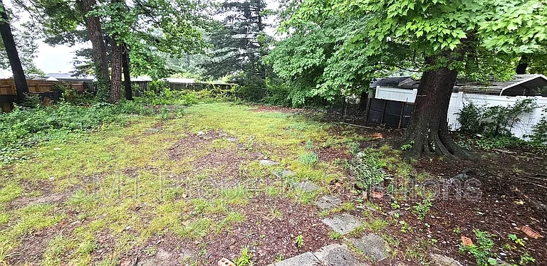 2729 Hayden St — Photo 9