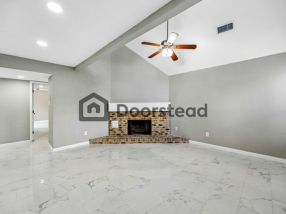 4th image of 616 Shady Brook Dr