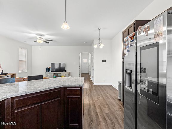 5th image of 504 Shallotte Lane