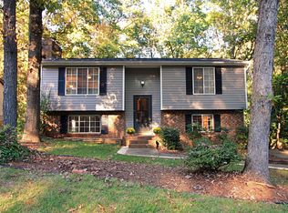 8429 Shiredale Ln, Charlotte, NC 28212