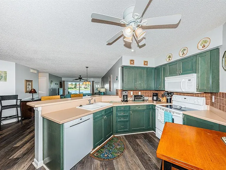 6100 Bahia Del Mar Cir #103 — Photo 7