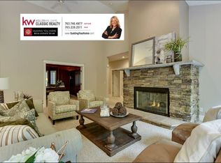 6440 Thornberry Curv, Excelsior, MN 55331