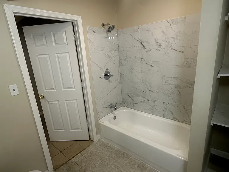 1410 Madison Ave #B — Photo 14