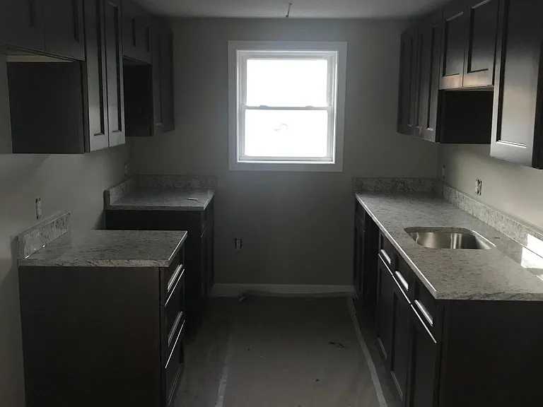 1620 Main St #3 — Photo 2
