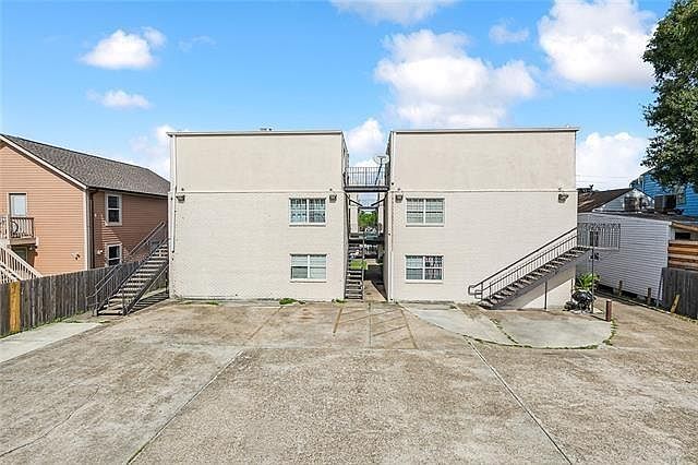 1st image of 2830 Dryades St APT F