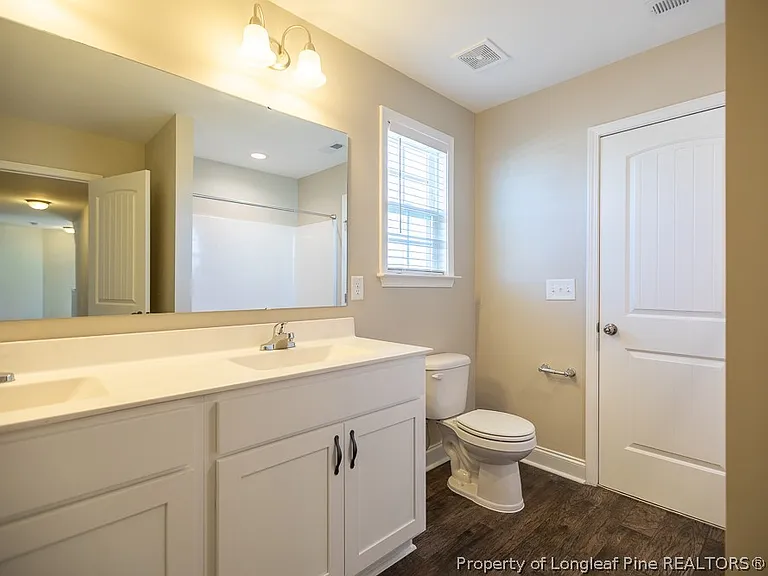 410 Longthorpe Rd — Photo 24