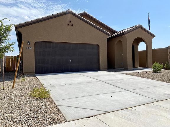 3rd image of 11009 N 165th Ave