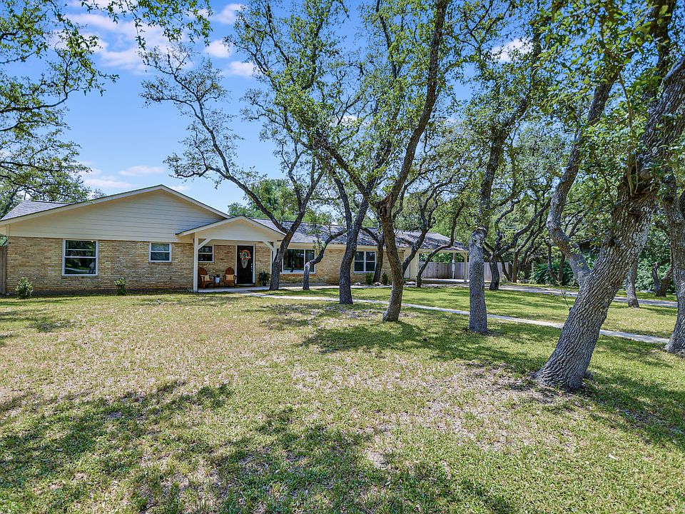 1st image of 520 Skyforest Dr