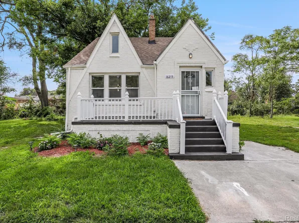 16215 Ardmore St, Detroit, MI 48235