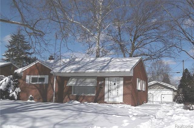 2nd image of 28666 Minton Ct