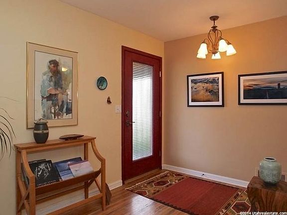 4th image of 1854 E Kensington Ave