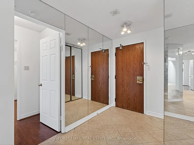 343 Clark Ave W #203 — Photo 2
