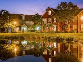 9752 Lake Chase Island Way, Tampa, FL 33626