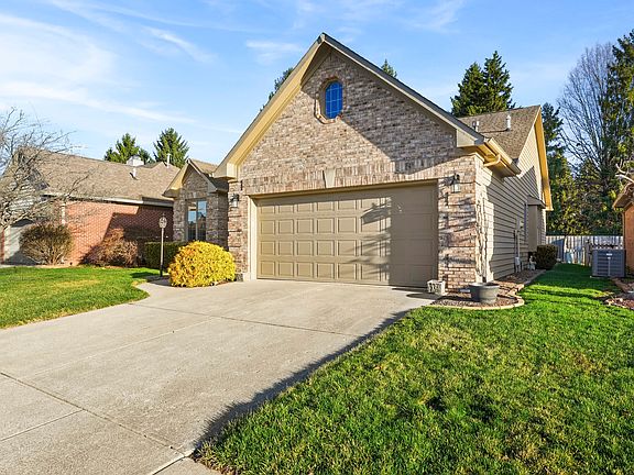 4th image of 1624 Foxmere Blvd