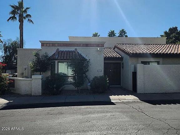 3rd image of 4615 E MONTE Way E