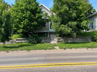 1004 Spring St, Burlington, IA 52601