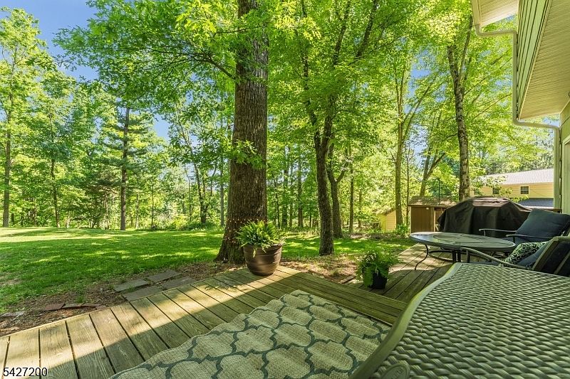 1st image of 23 Country Hill Rd