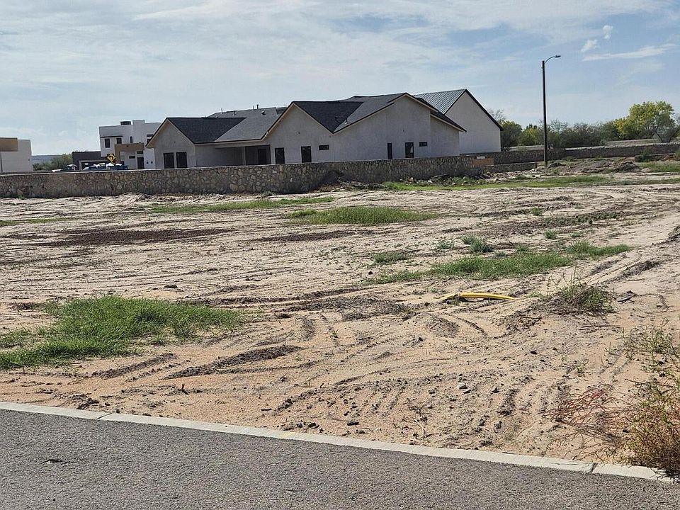 2nd image of 5631 Rio Bonito Cir