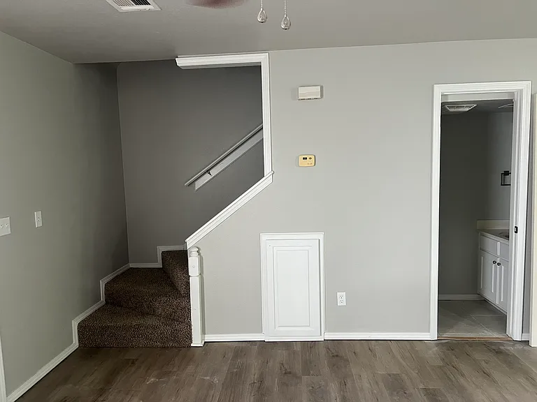 408 N Cherokee Ave #2 — Photo 8