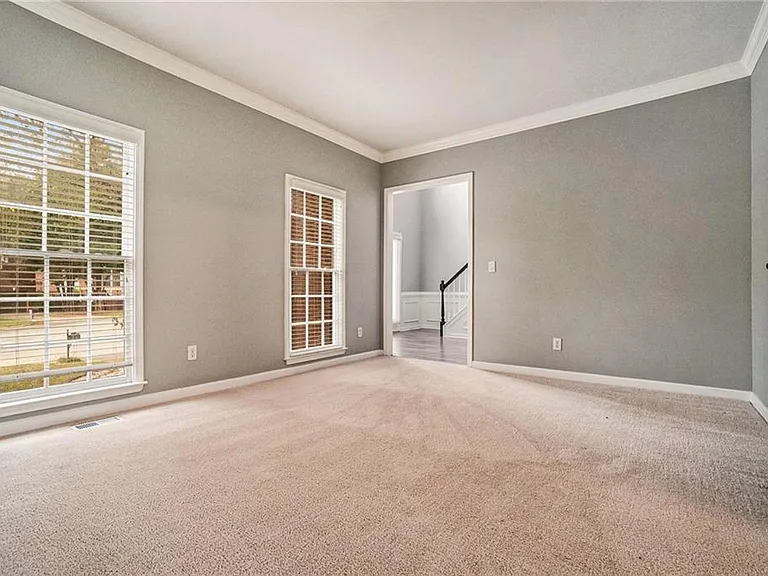 4893 Delford Ct SE — Photo 5