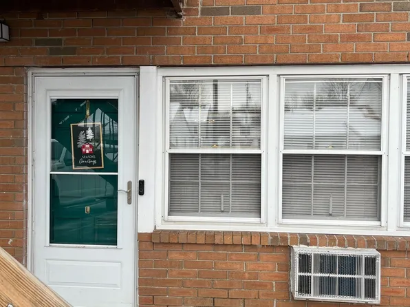 274 Hooker Ave L2, Poughkeepsie, NY 12603