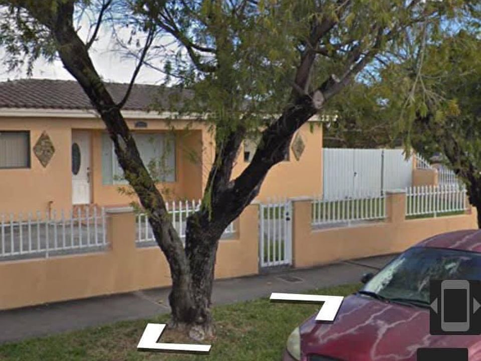 2nd image of 2451 NW 11th St
