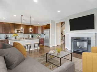 2105 Main Line Blvd UNIT 102, Alexandria, VA 22301