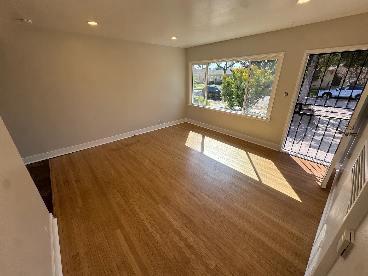 1 bed, 800 sqft, $2,850 — Photo 4