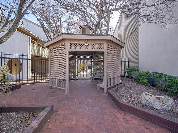 4th image of 11120 Stratford Dr APT 214