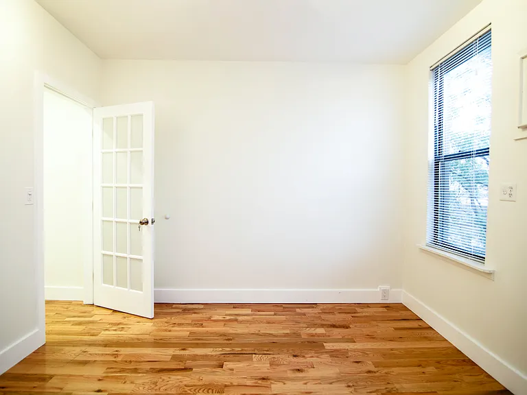 583 Meeker Ave #3L — Photo 11