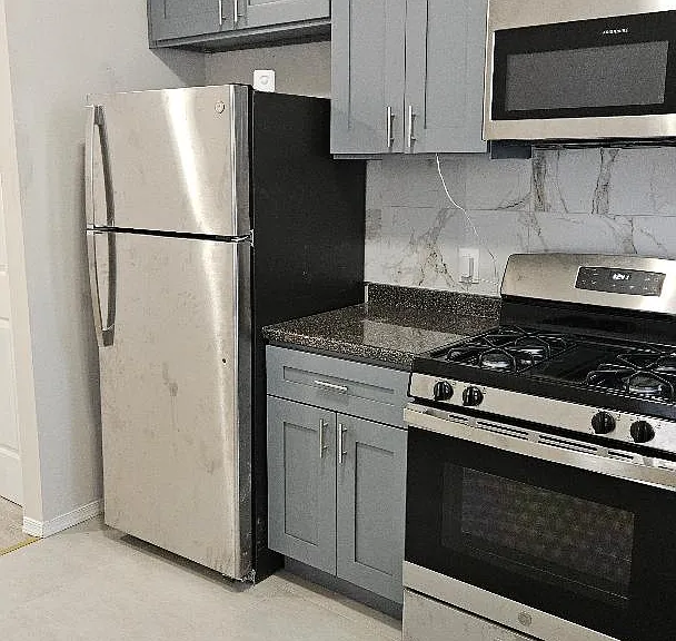 214 S Edgewood St — Photo 5
