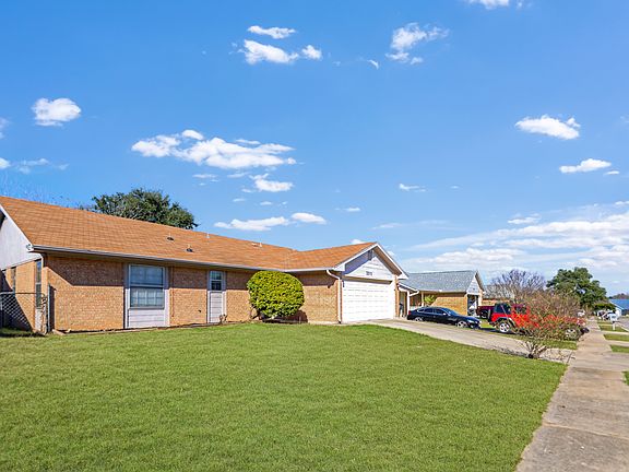 2nd image of 3311 Johnson Dr