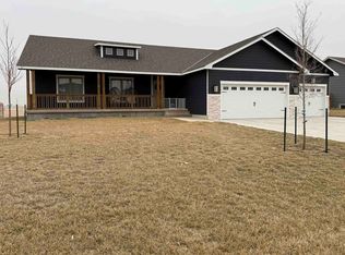 3404 Vail St, Dodge City, KS 67801