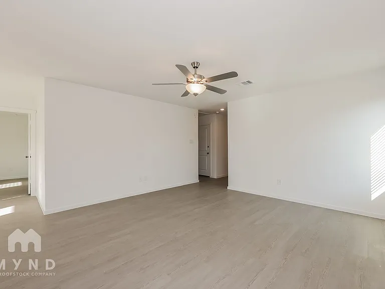 30 West Luxury Rental Homes — Photo 78