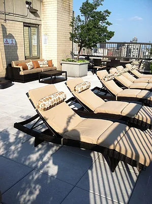 Rented by R New York | media 15