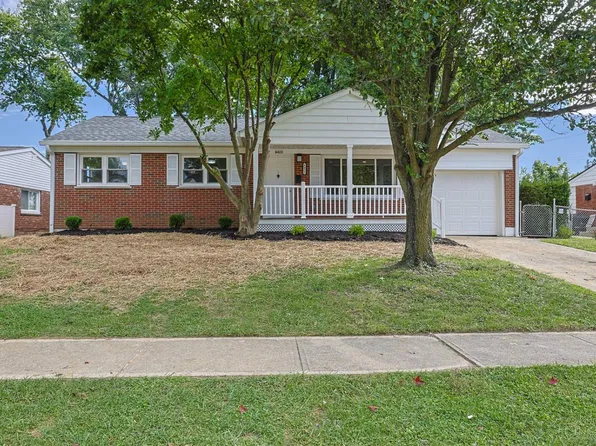 8422 Chesswood Dr, Cincinnati, OH 45239