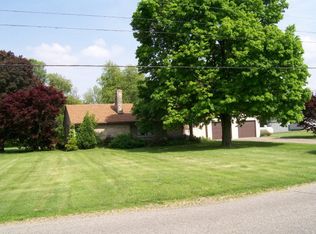 112 N Eugene Ave, Cayuga, IN 47928