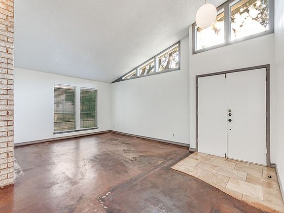 5th image of 12411 La Lira St