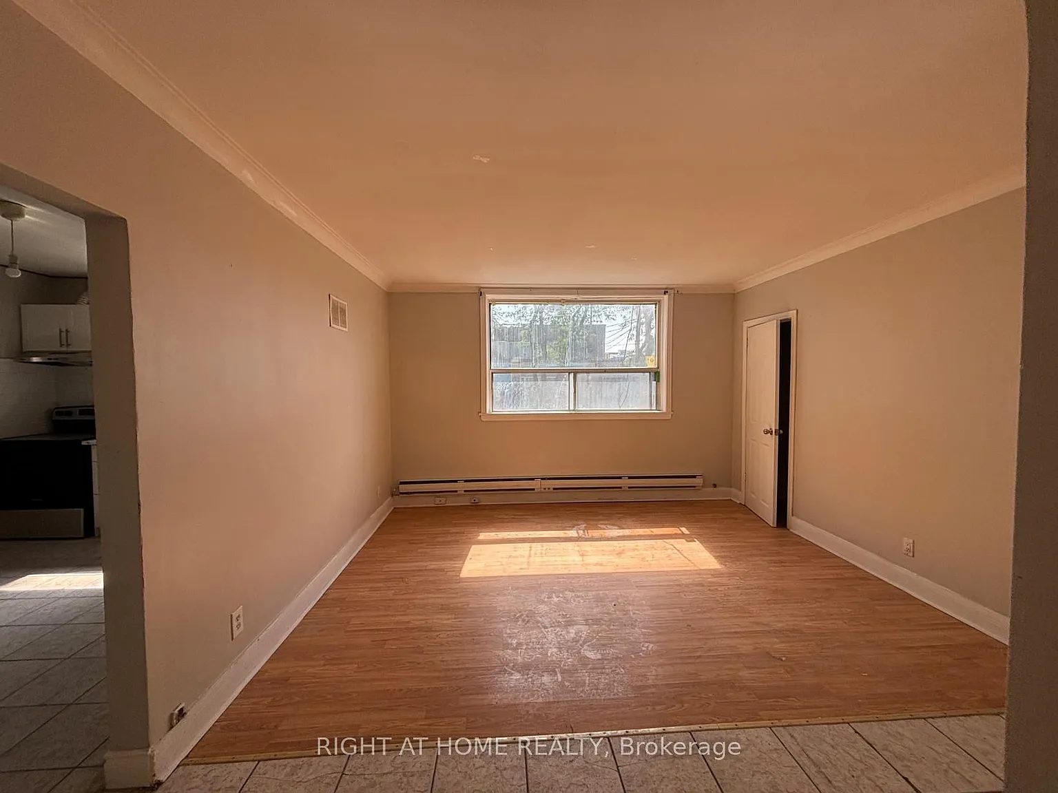 503 Oakwood Ave — Photo 1