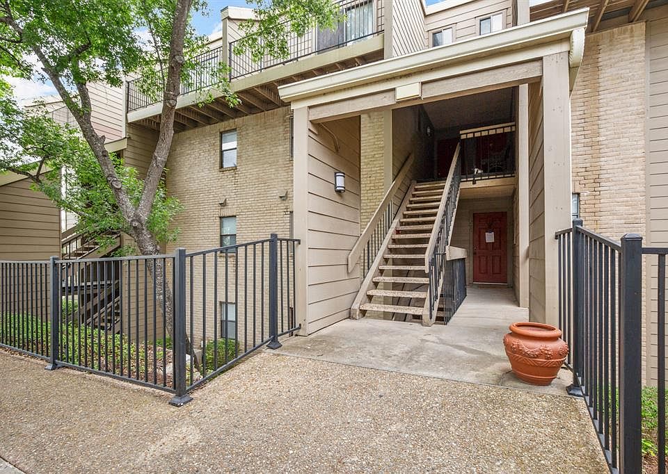 1st image of 1135 Barton Hills Dr APT 319