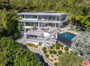 1895 Rising Glen Rd, Los Angeles, CA 90069